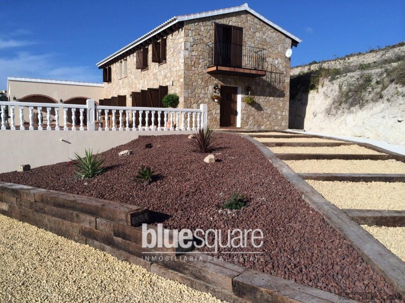 Stunning new build finca with large.. - 2