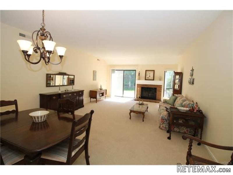 2 bedroom House For Sale: 457 Heritage.. - 2