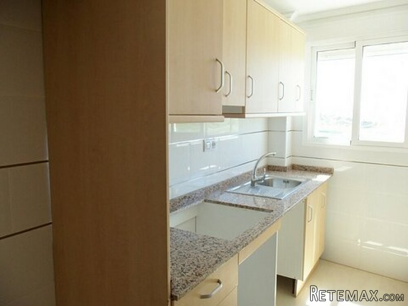Large 3 Bedroom Apartment with Private..