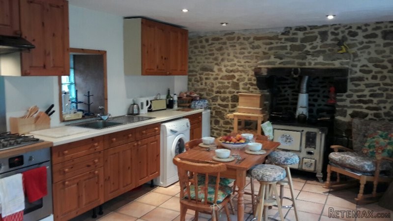 Village House, Perfect Holiday Home - 2