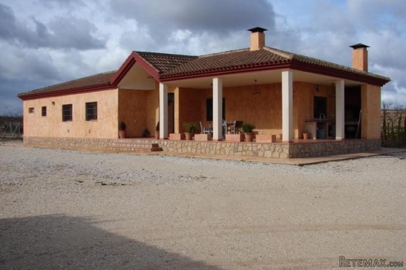 4 bedroom Villa for sale in Pinoso..