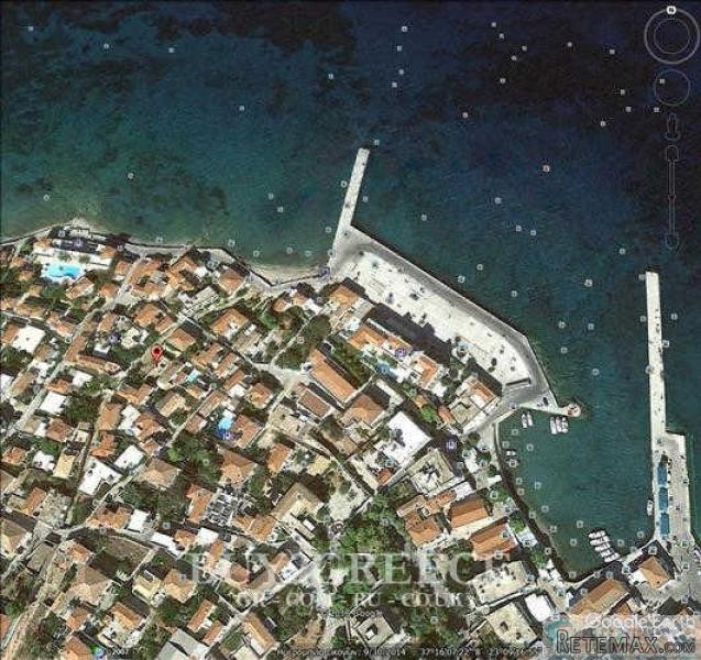 Β728 - FOR SALE LAND OF 265m2