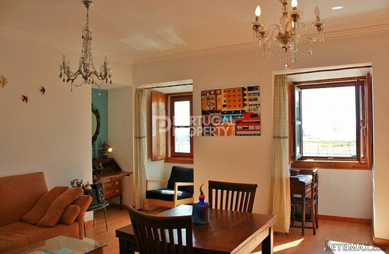 Beautiful Renovated Apartment With.. - 2