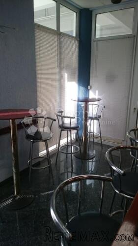 Senj, kafić i roh bau poslovi prostor