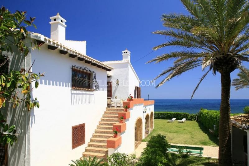 6 Bedroom Villa In Javea - 2