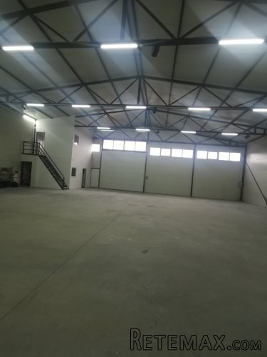 Izdajem halu-magacin na Ledinama - 8
