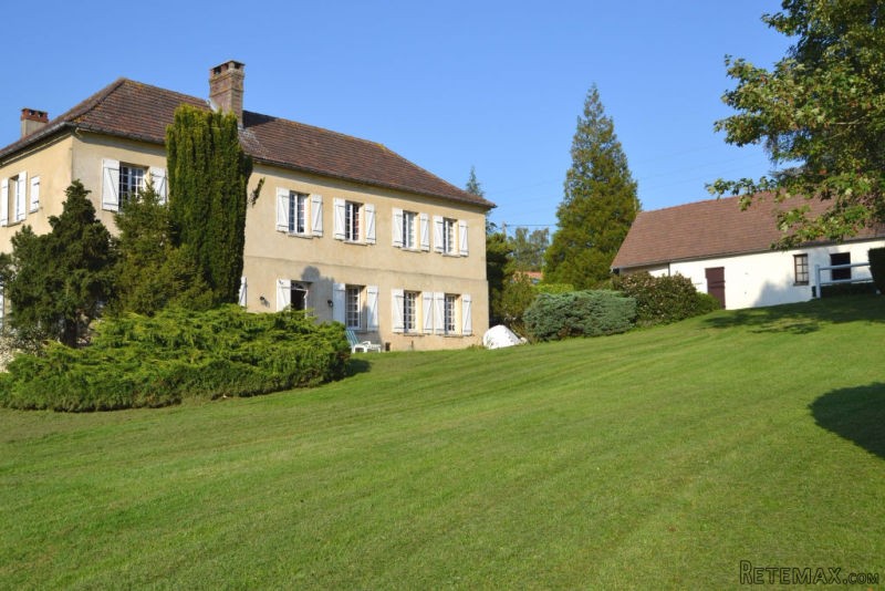 Ideal Equestrian Property With Land..