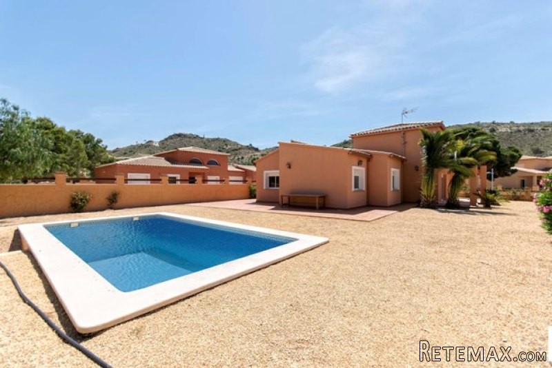 3 Bedrooms - Chalet - Alicante - For..