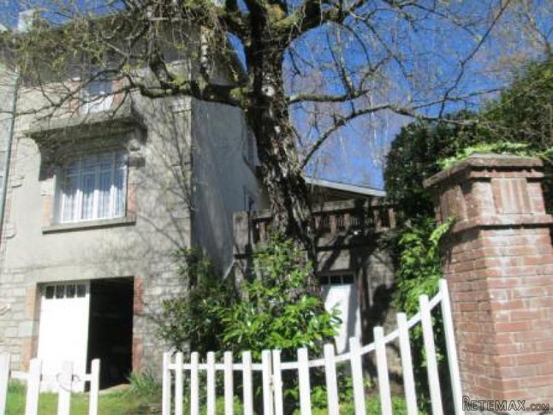 Period House with Garden
