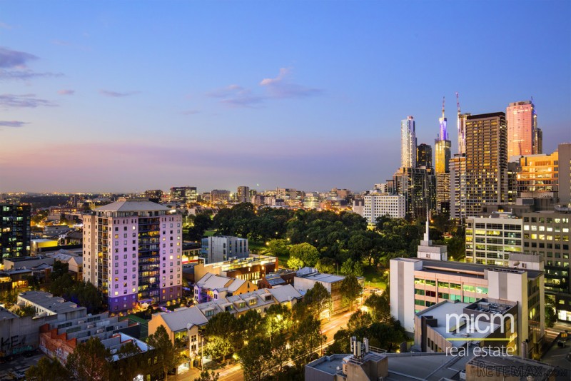 Postcard Views and Stylish City Living!