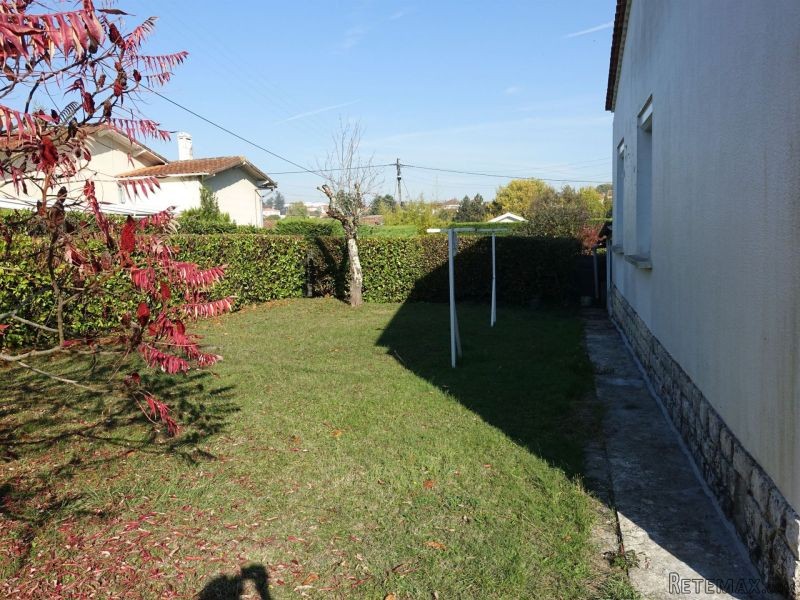 Sale House Saintes (17100) Rg - 2