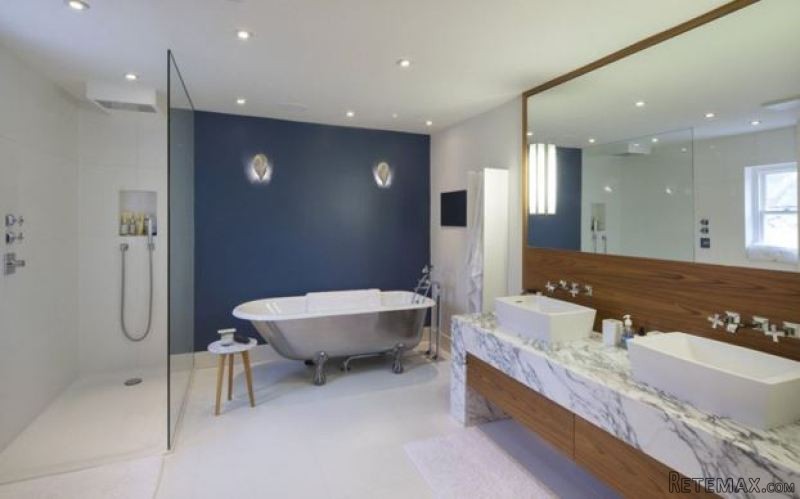 An Outstanding Duplex Penthouse With.. - 2