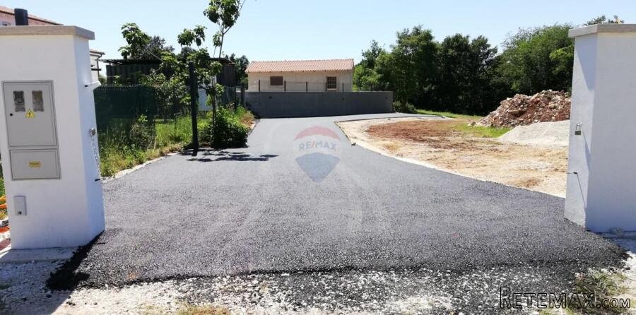 Istra, Kanfanar okolica građevinsko poljoprivredni teren - 2