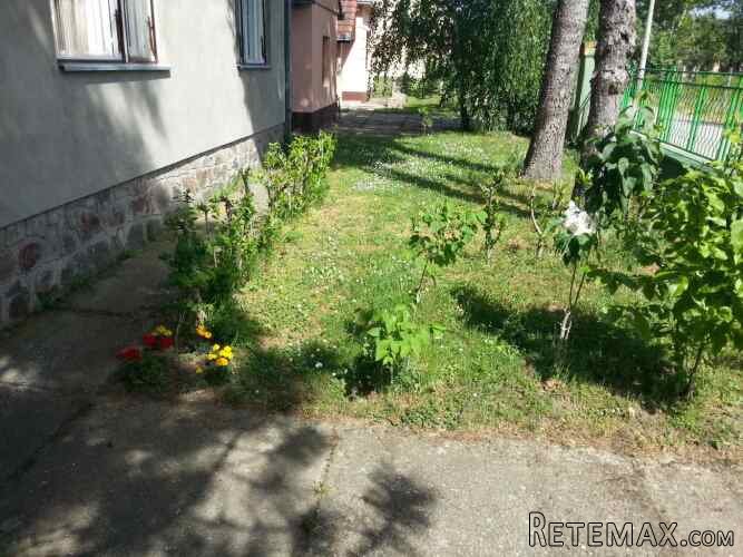 Kuca u centru Vrdnika - 13