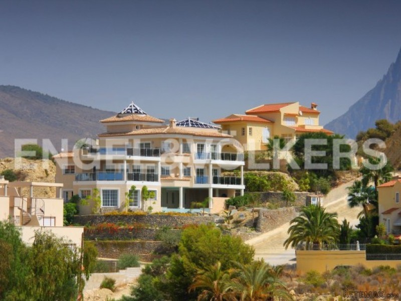 Spectacular Residential Development.. - 2