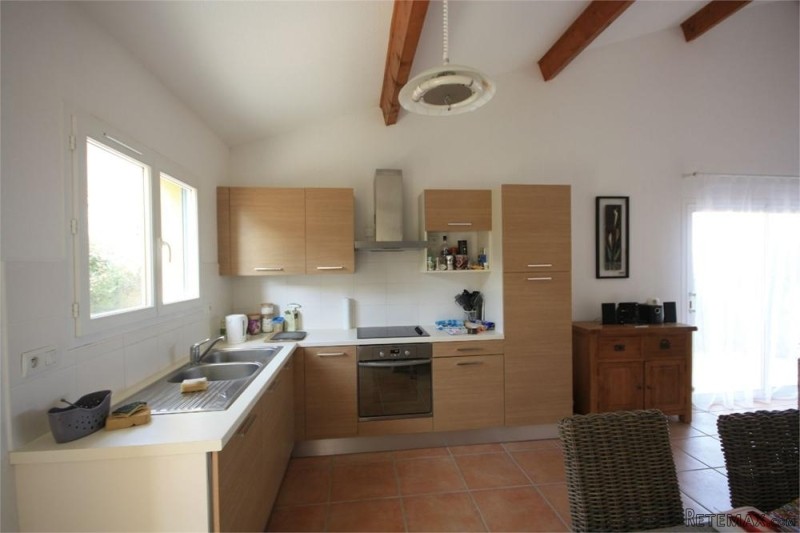 Beautiful Detached Villa With Garden.. - 2