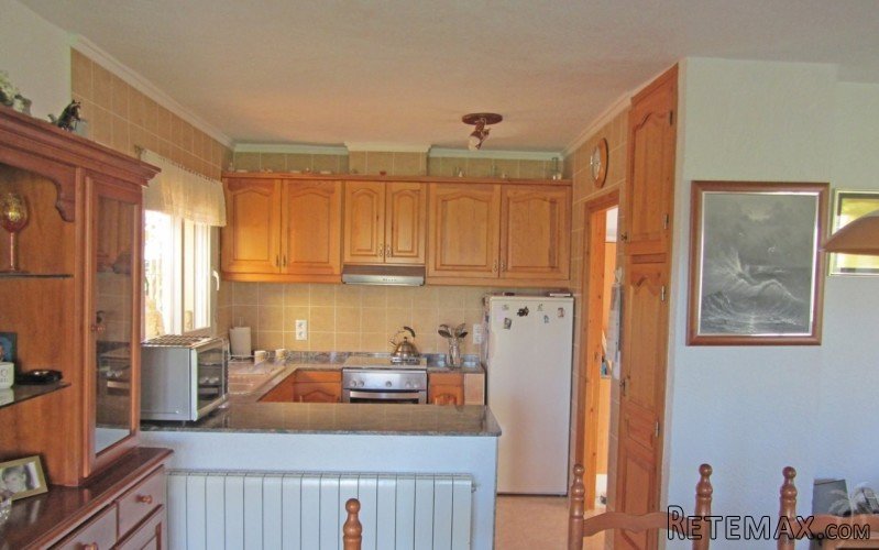 Large 5 bedroom finca set in a large flat plot close to the.. - 6