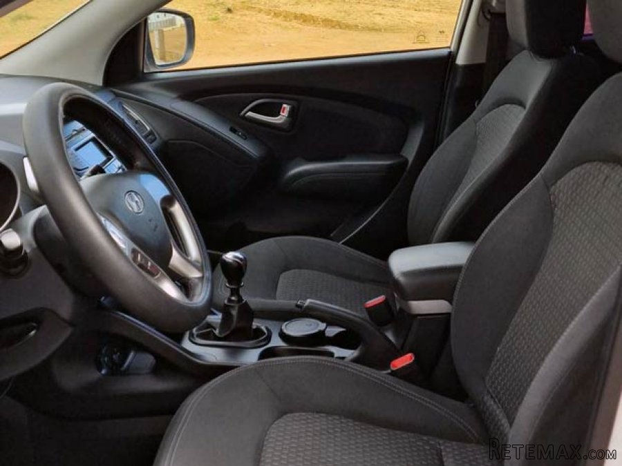 Hyundai ix35 1.6 - 6