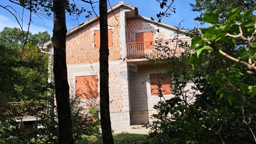 Opatija,Veprinac okolica,samostojeća kuća u okružju prirode