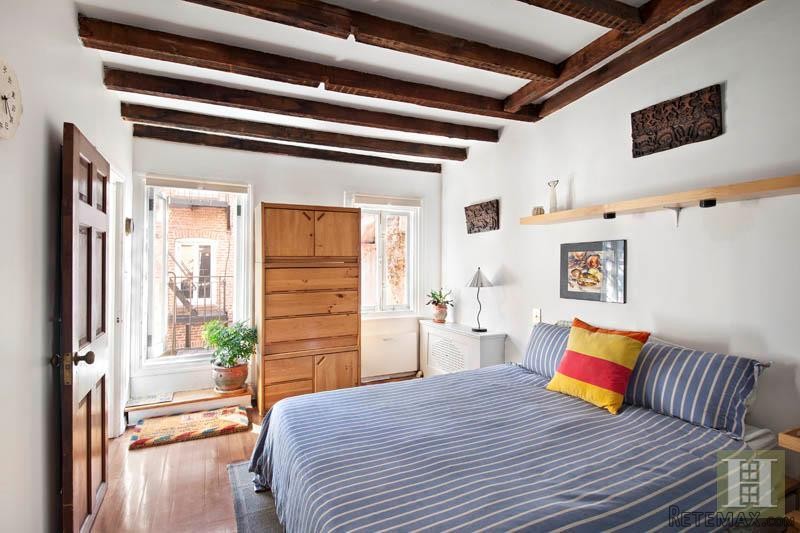 1 bedroom PentHouse For Sale: PENTHOUSE.. - 2