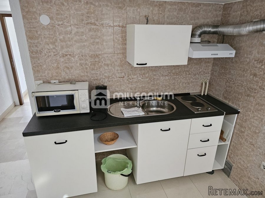 Lovran, 690m2, kuća poslovno-stambene namjene, pogled na.. - 9