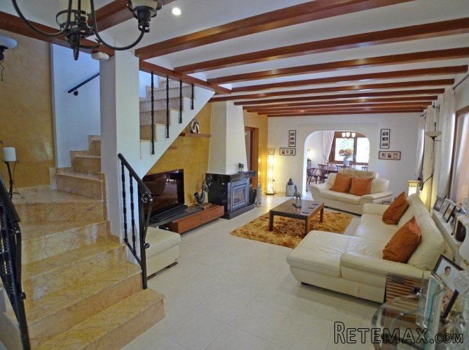 Luxury villa three bedroom three bathroom villa sits which.. - 7