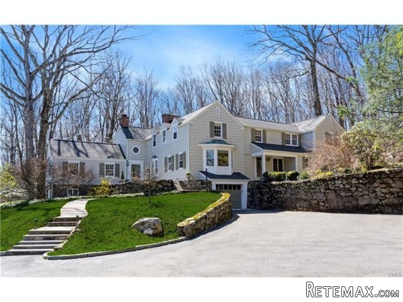 5 bedroom House For Sale: 554 VALLEY..