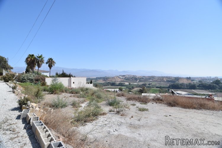 Tomt på privat läge nära centrum i Torre del Mar - 2