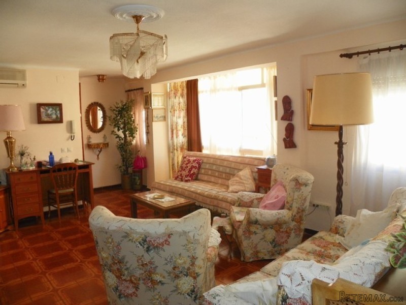 2 Bedroom, Middle Floor Apartment - 2