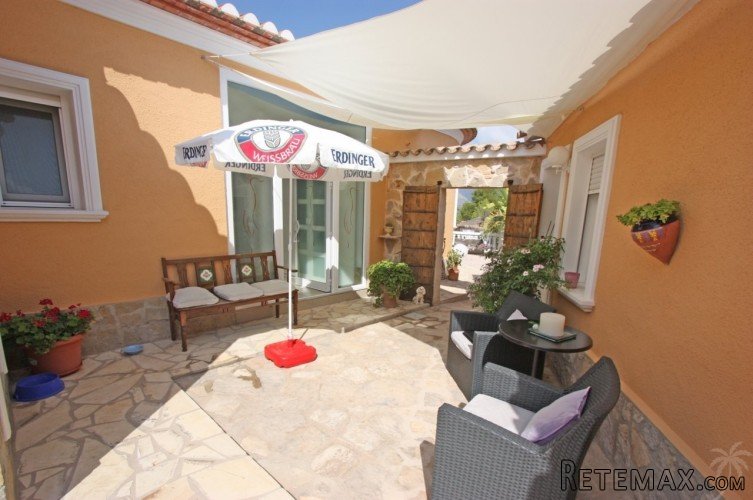 Villa with guest apartment for sale on a large plot of.. - 7