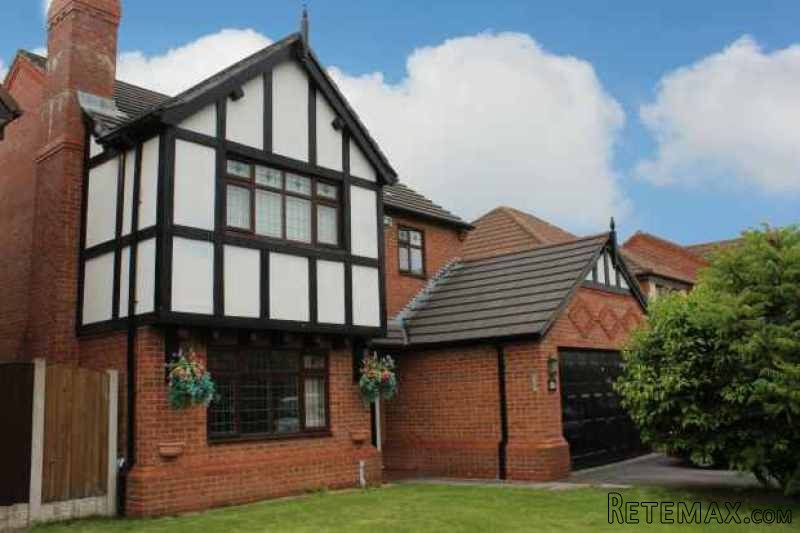 4 bedroom, Detached House house for sale