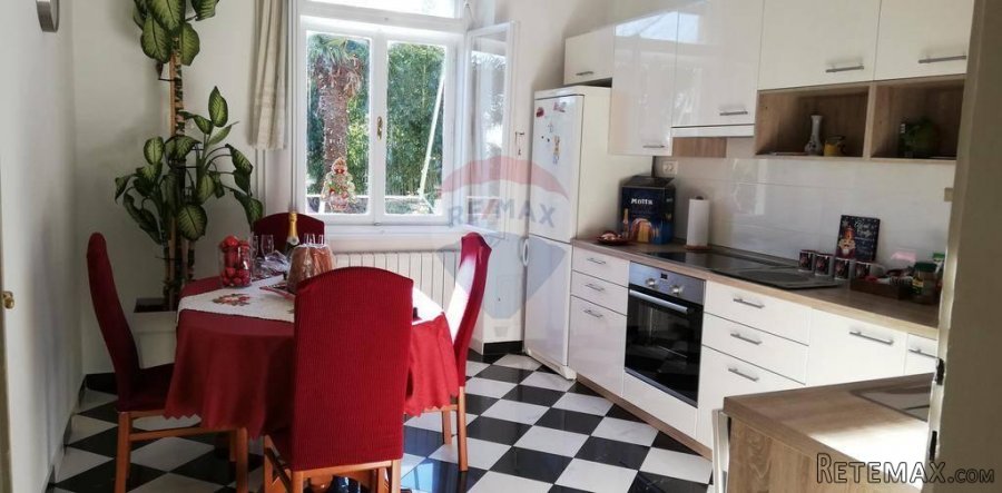 Opatija- stan 86 m2, 2. RED DO MORA, balkon, lođa i parkirno - 8