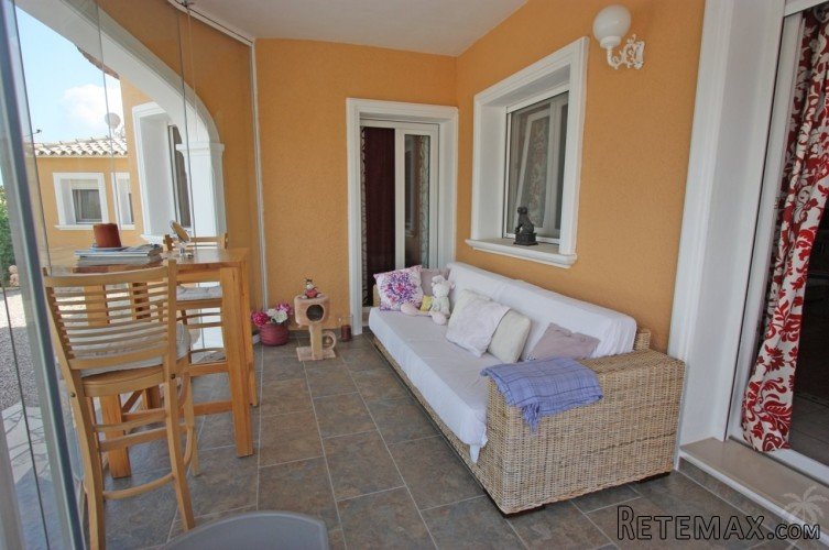 Villa with guest apartment for sale on a large plot of.. - 8