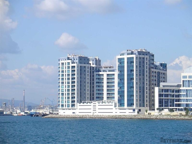 2 bed apartment in Europlaza