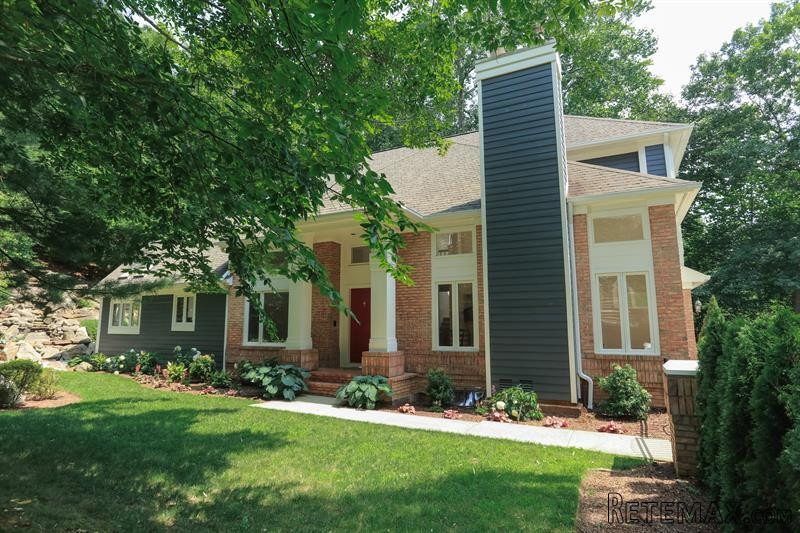 4 bedroom House For Sale: 24 Old Mill.. - 2