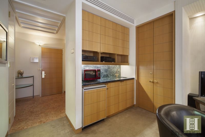 1 bedroom Apartment For Sale: 111 EAST.. - 2