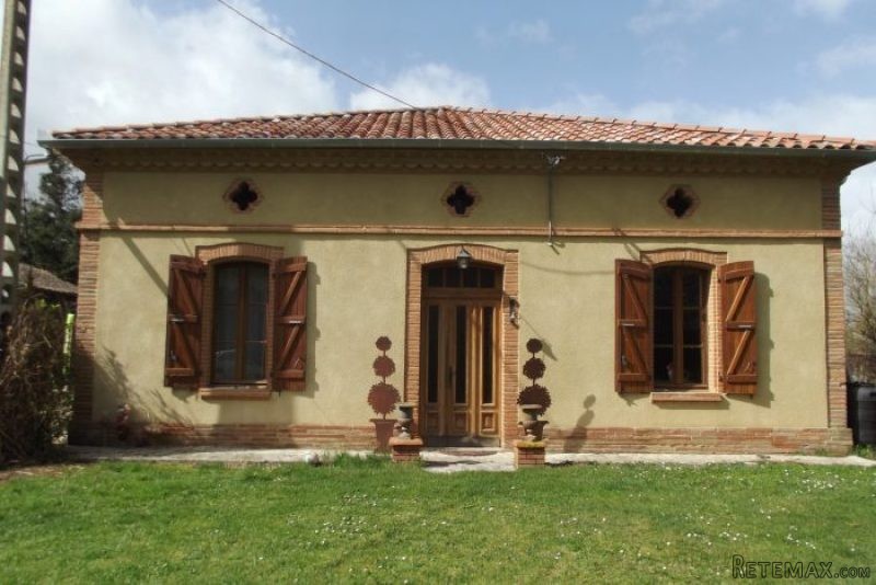 3 Bedrooms - House - Midi-Pyrenees -..
