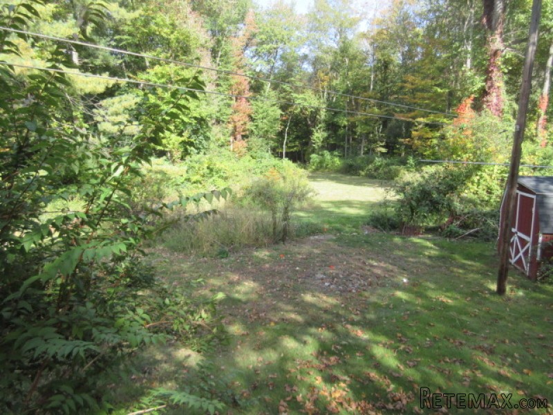 52 Haddam Neck Rd East Hampton, CT.. - 2