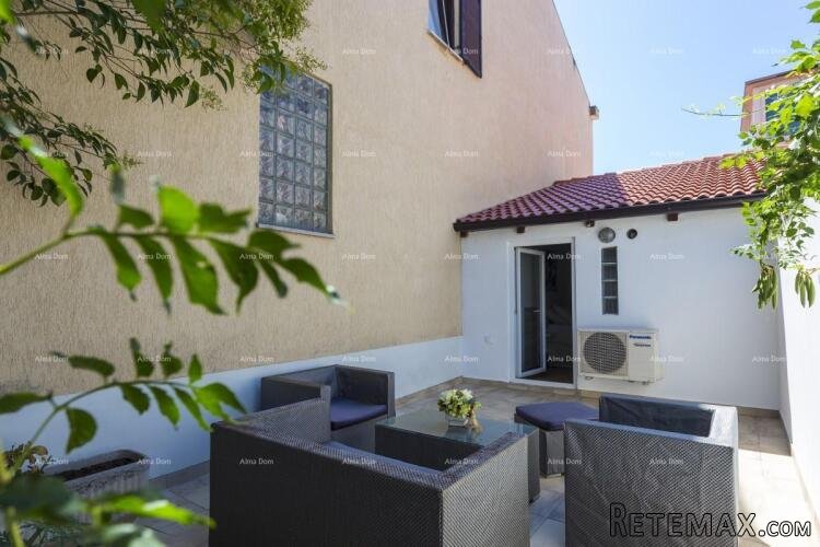 Duplex kuća s apartmanima! Veruda Porat!