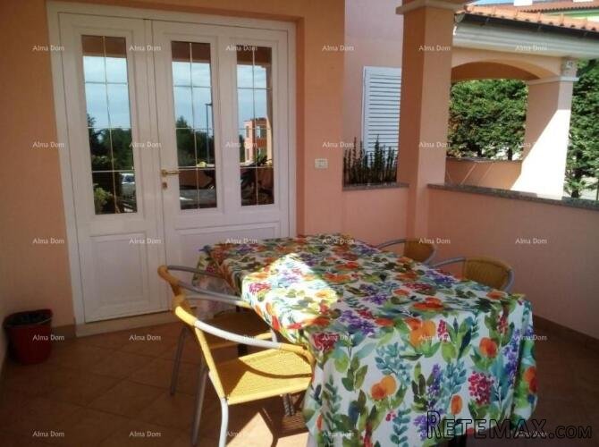 Prodaje se kuća sa 5 apartmana i pogledom na more.. - 4
