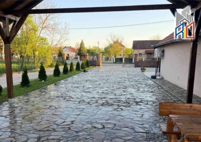 NA PRODAJU! Useljiva kuća u Takovu pored Uba - 5
