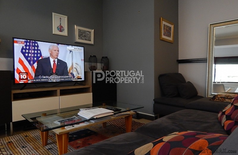 Stunning 1 Bedroom Apartment close to.. - 2