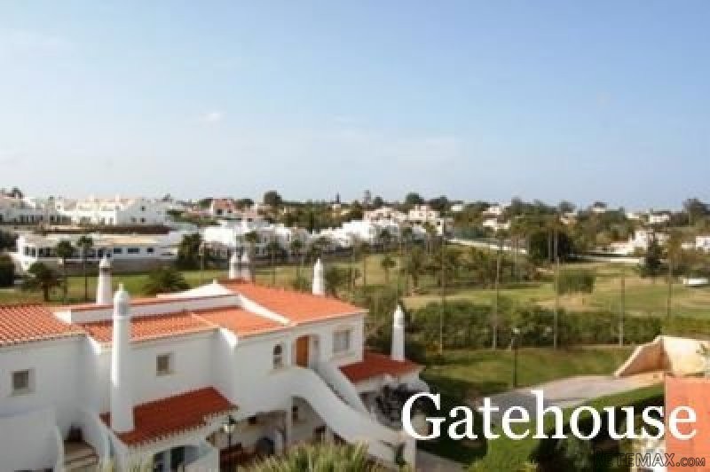 Apartment for sale near Vale do Milho.. - 2