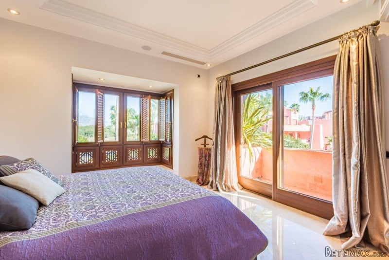 Front Line Beach Stylish Duplex.. - 2
