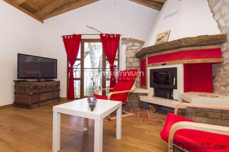 Brseč, 120m2, prekrasna kuća s bazenom i pogledom - 3