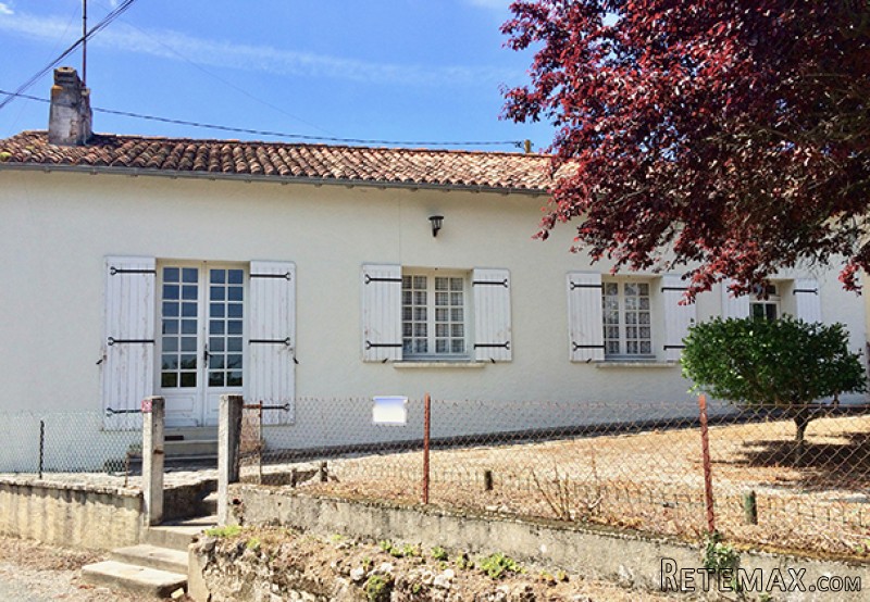 House To Renovate In Charming Dordogne..