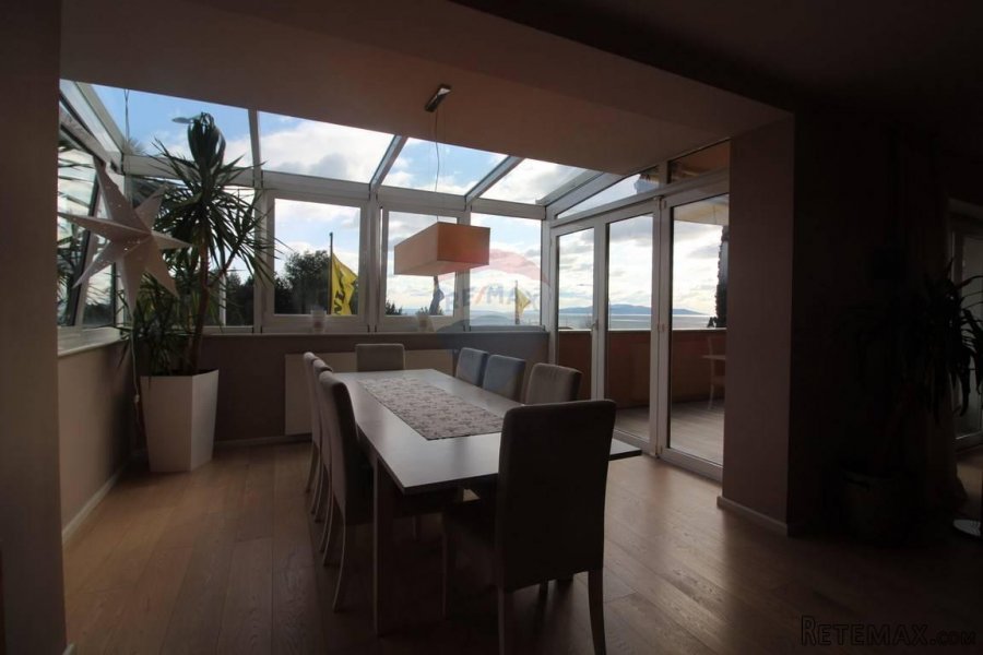 OPATIJA - DVOETAŽNI STAN 260 m2 - NOVOUREĐEN - 4