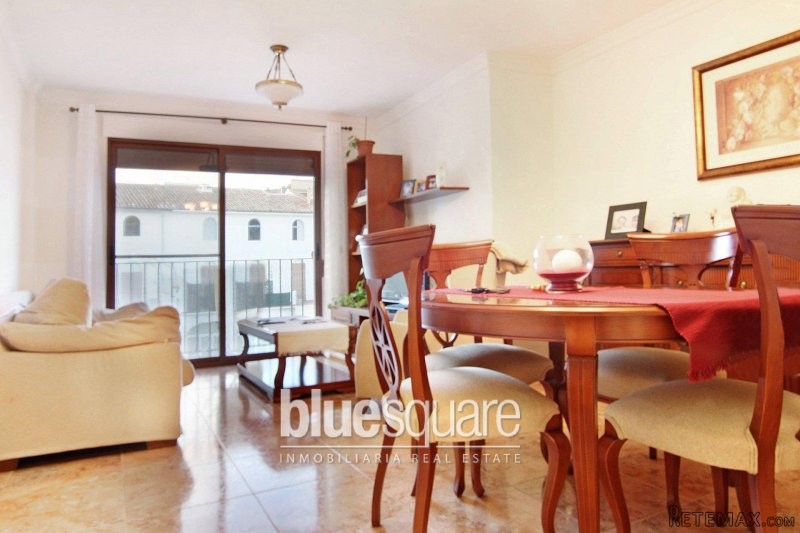 Well-maintained 3-bedroom apartment for..