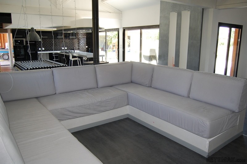 Modern Villa With Land Stables And.. - 2