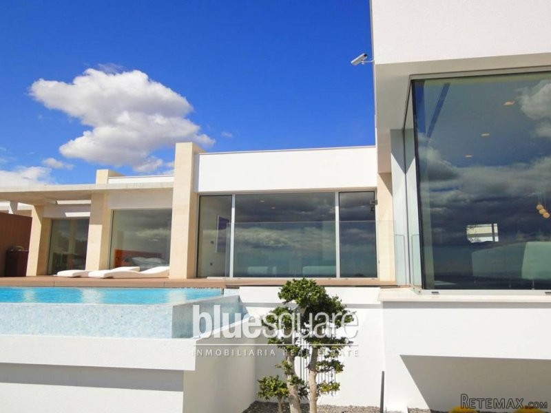 High standard new luxurious house for..
